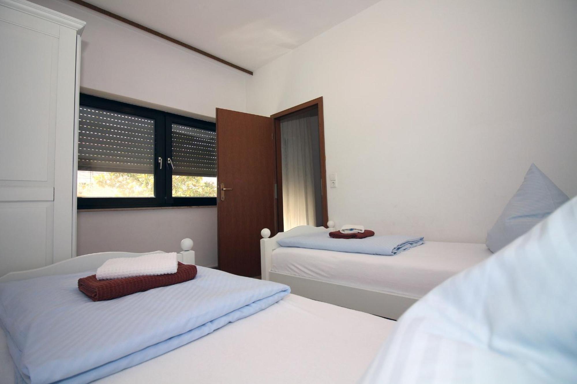Apartmani Amado/Lozic زادار الغرفة الصورة