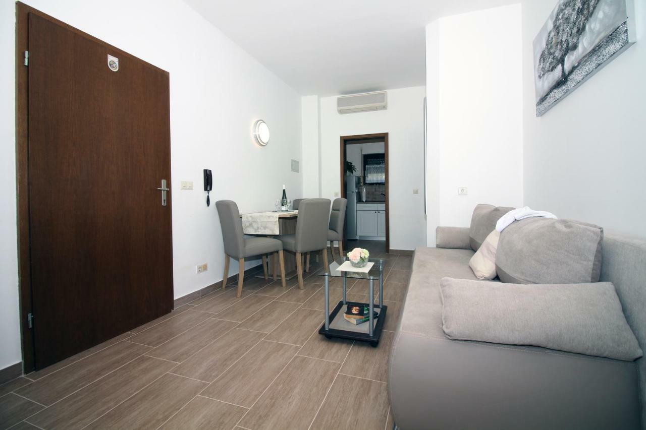 Apartmani Amado/Lozic زادار المظهر الخارجي الصورة